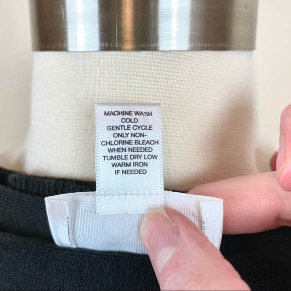 Ann Taylor LOFT Sweater Low Cut V-Neck Cotton - Picture 6 of 6